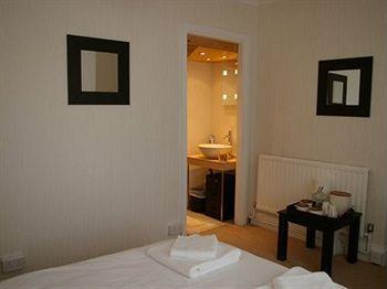 Отель Bridge House Gunnislake Экстерьер фото